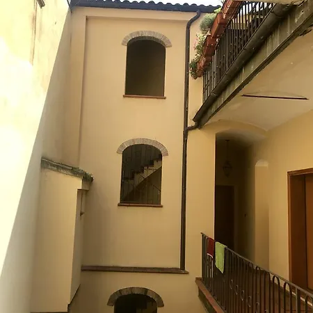 R.f.b. Appartamento